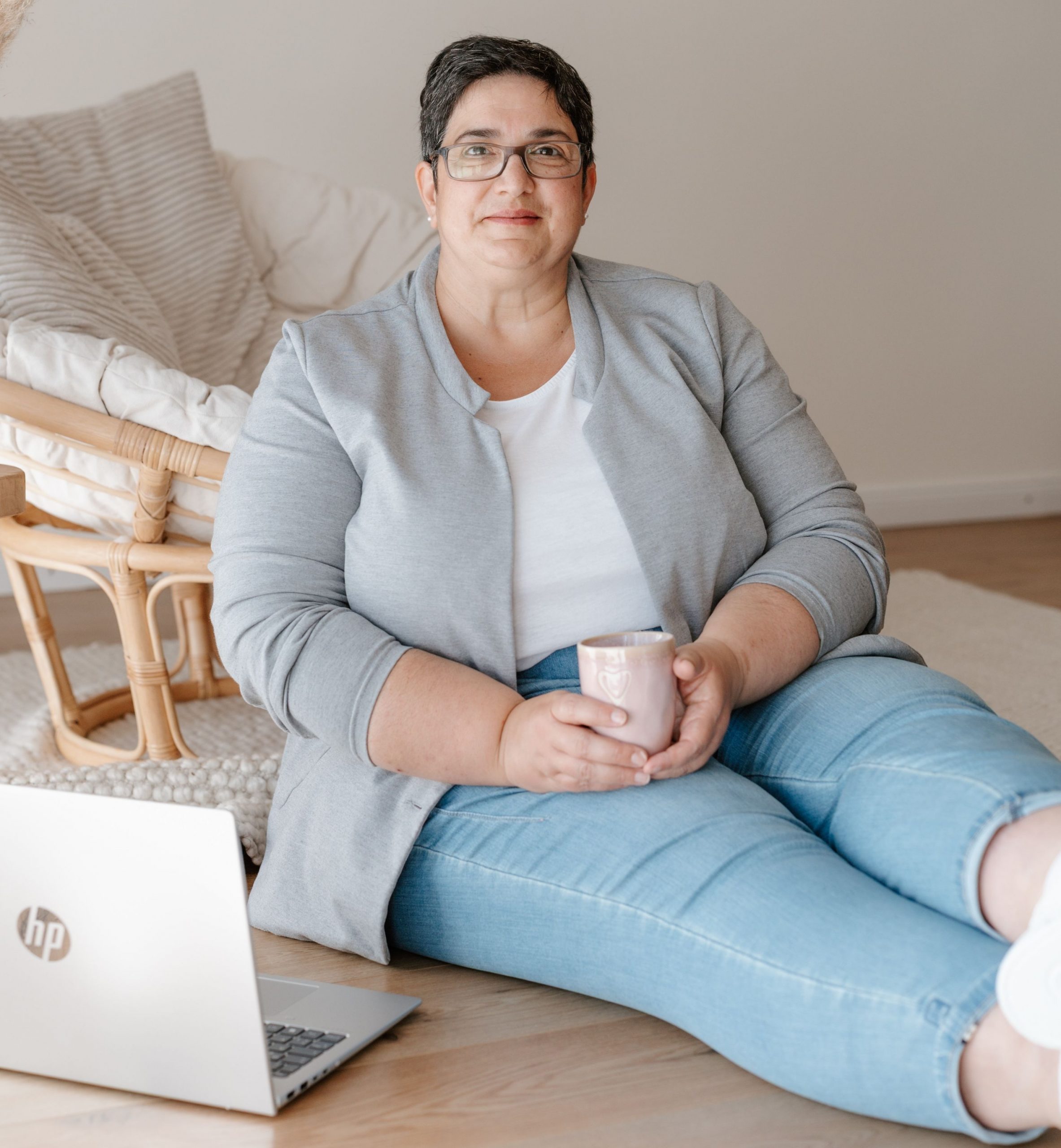 Alexandra-Di-Battista_Backoffice4